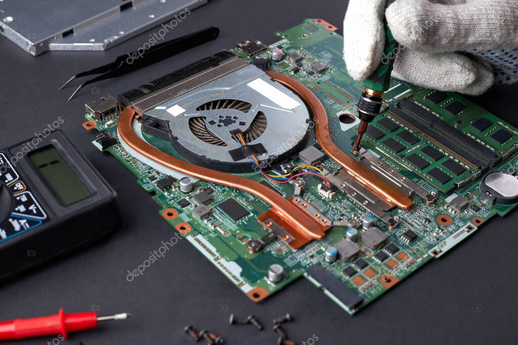 Antriebstechnik und Sicherheitskomponenten einer modernisierten Anlage